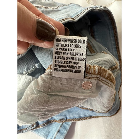 Women's Blue Savvy Stretch Jeans Light Wash Distressed Size 13/31 - Picture 4 of 10